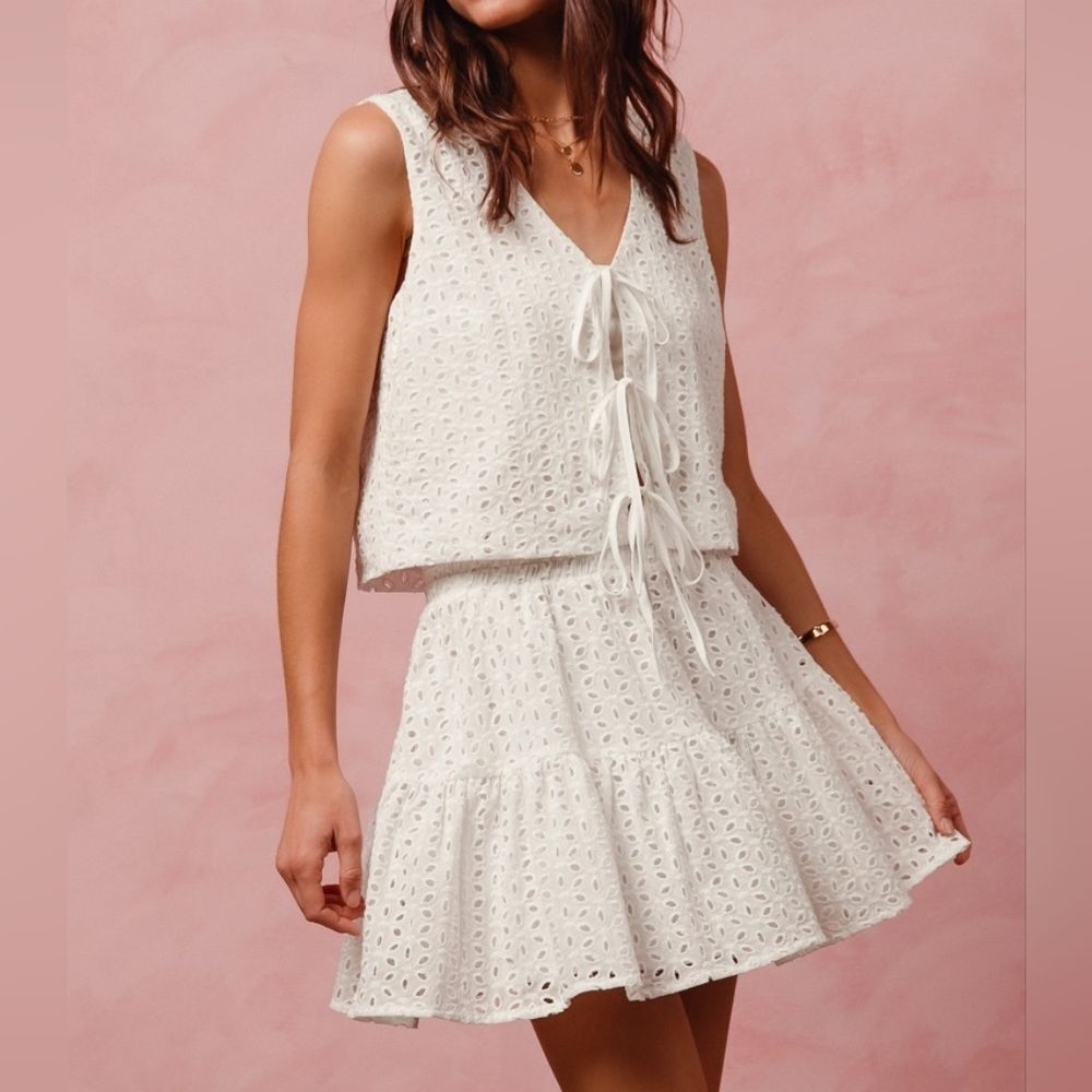 SO ME Floral Eyelet Lace Tie Front Vest Top & Two-Piece Dress Set White sz Large - Picture 13 of 15